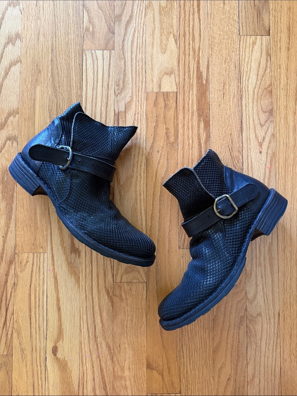 Florentini + Baker EU 39 US 8 Eli Eternity black pattern stamped leather boot